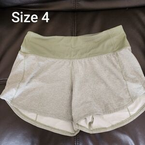 Lululemon Speed Up Shorts Size 4